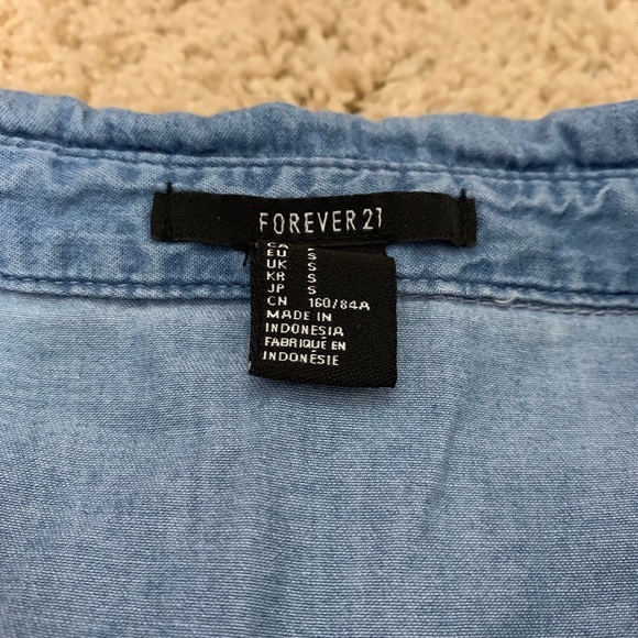 Forever 21 button down denim long sleeve - Picture 3 of 3